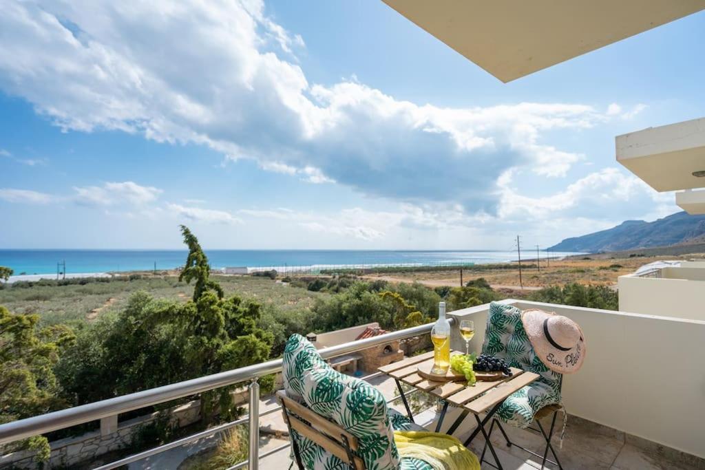 Holiday home Remvi House. Sea And Mountains View. *